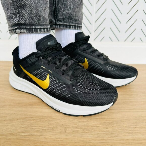 ❤️❤️Nike Air Zoom Structure 24 Sz 7.5 Womens Shoes Running Black Gold DA8570-003 - Picture 4 of 13